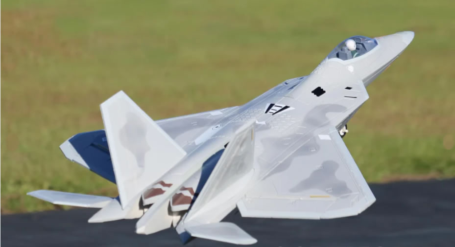  F-22 Raptor RC Jet