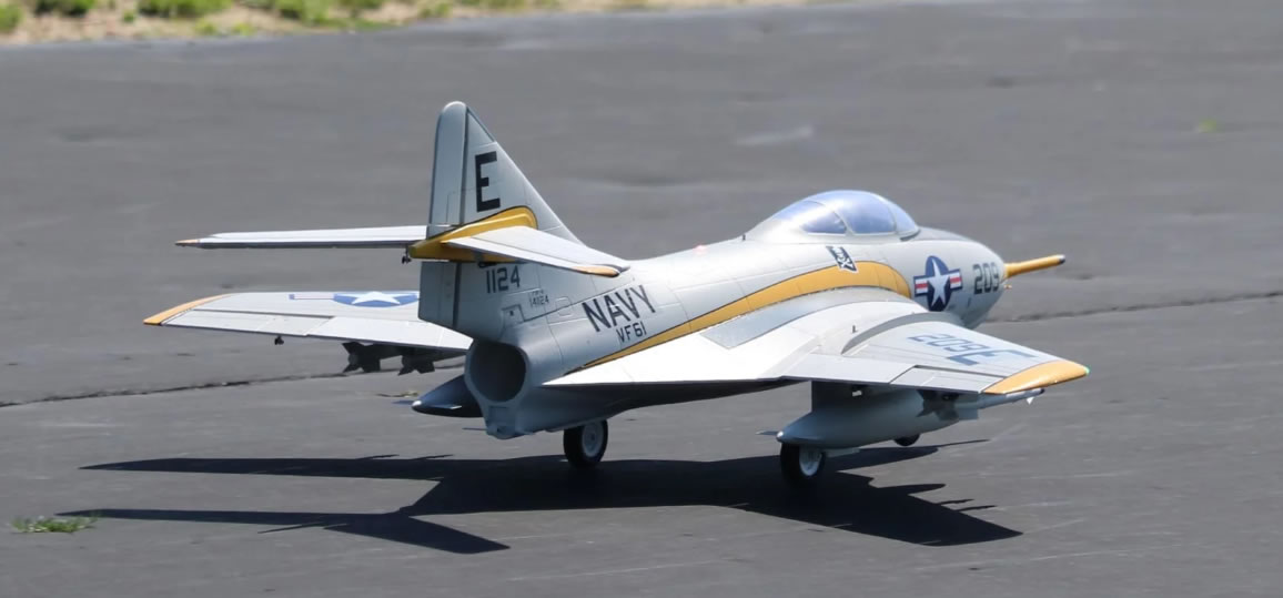 Freewing F9F-8 Cougar Super Scale 80mm EDF